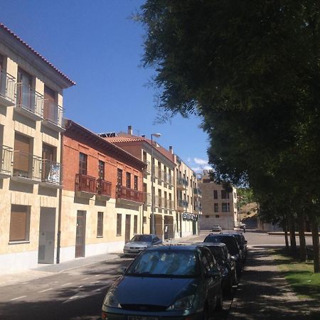 Apartamentos Turisticos Puente Romano P2 2-A Salamanca Exterior photo